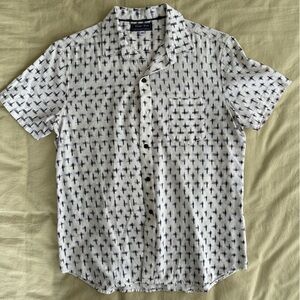 Blade + Blue short sleeve button up shirt